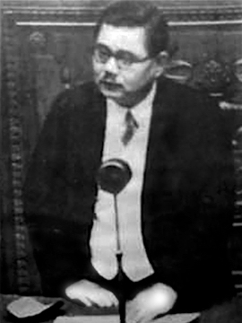 大蔵大臣時代の賀屋興宣（1937年、衆議院本会議での答弁）